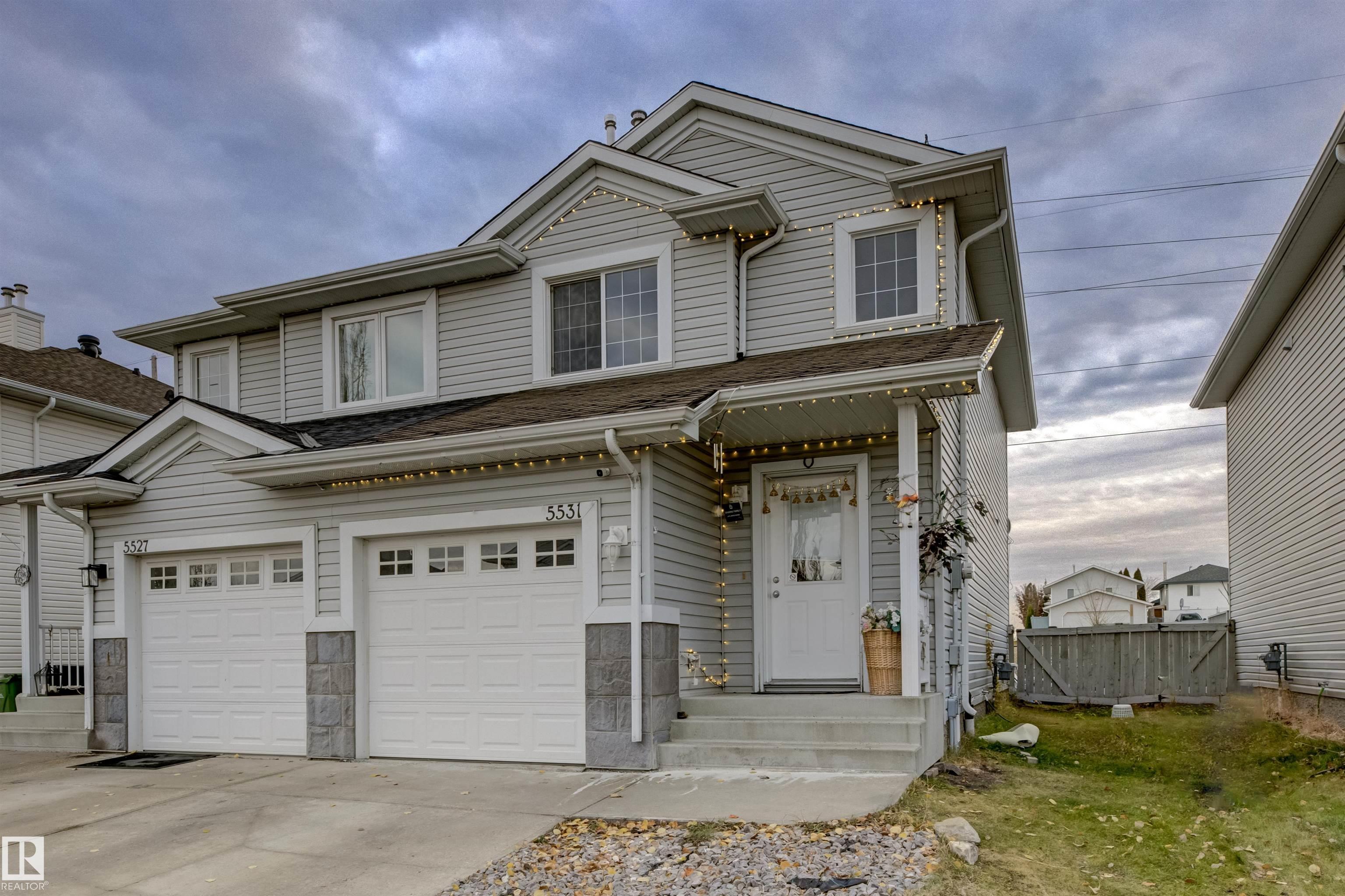 Photo for MLS®# E4465173 - home for sale at 5531 163 Avenue Northwest, Hollick-Kenyon, Edmonton AB