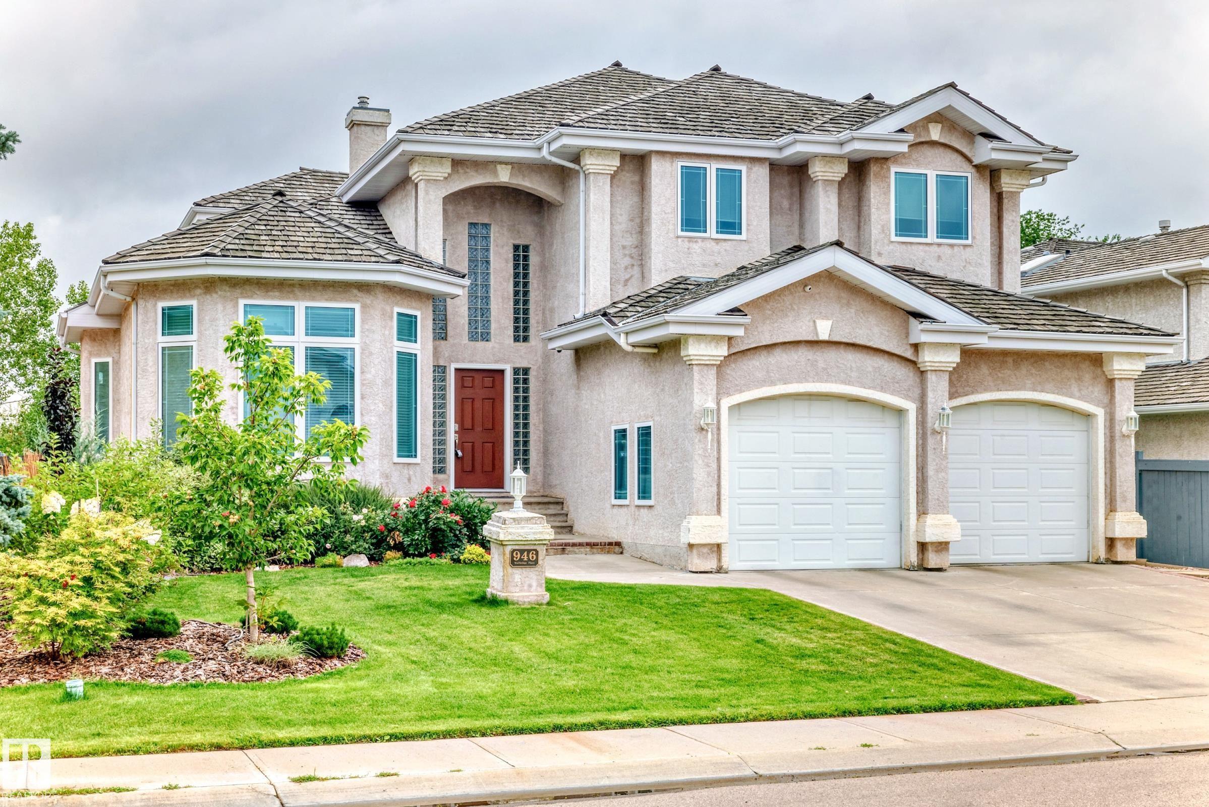 Single Family Property for Sale at 946 Wallbridge Place Northwest, Edmonton: MLS®# E4465204