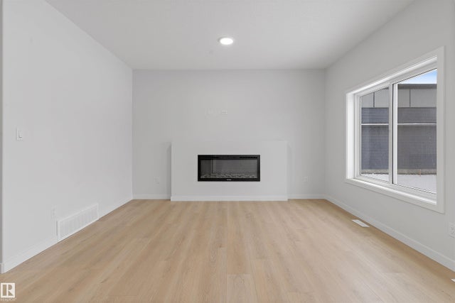 6385 King Wynd, Edmonton