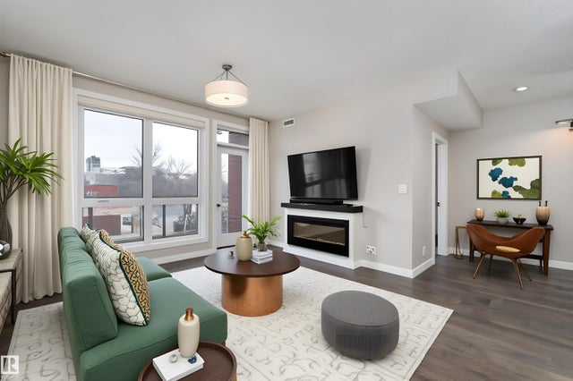 204 11710 87 Avenue, Edmonton