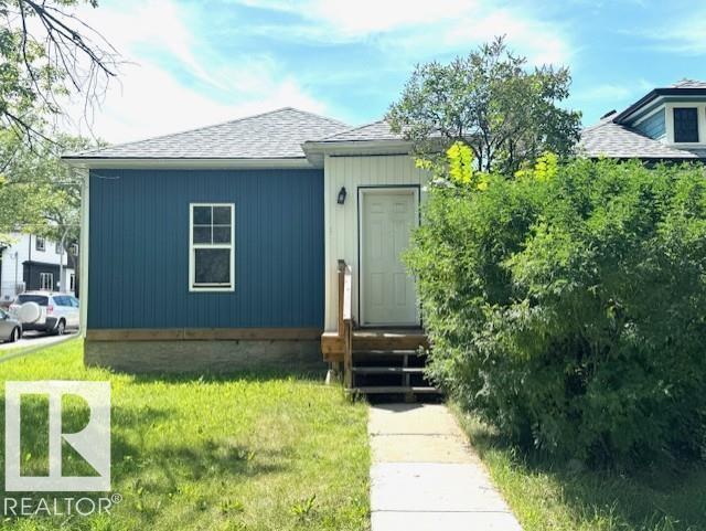 Real Estate Listing in Alberta Avenue, Edmonton