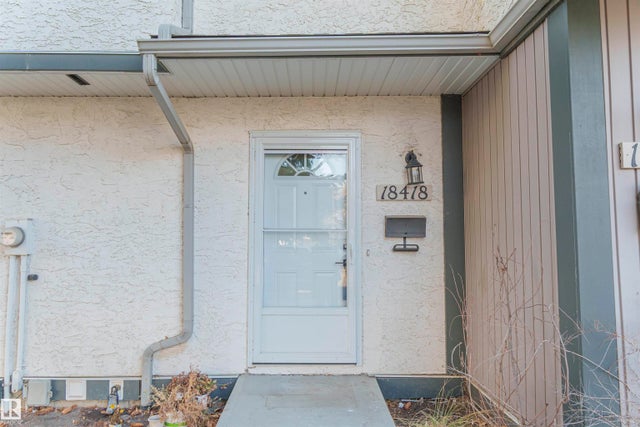18418 62b Avenue, Edmonton