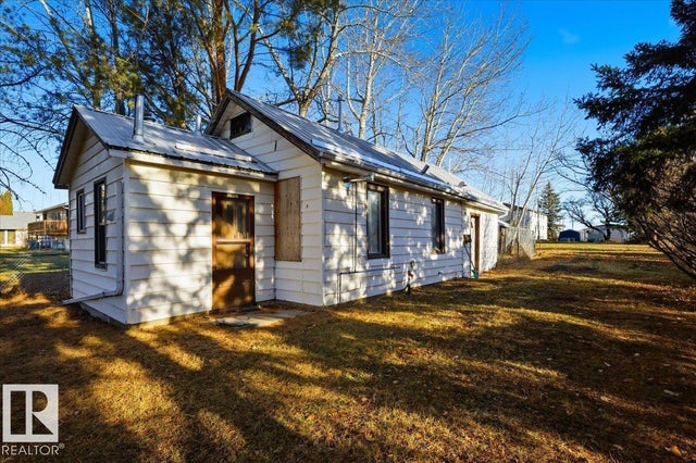 5313 52 Street, Thorsby