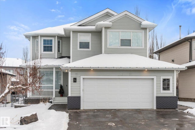 Photo for MLS®# E4465684 - home for sale at 26 Linkside Way, Linkside, Spruce Grove AB