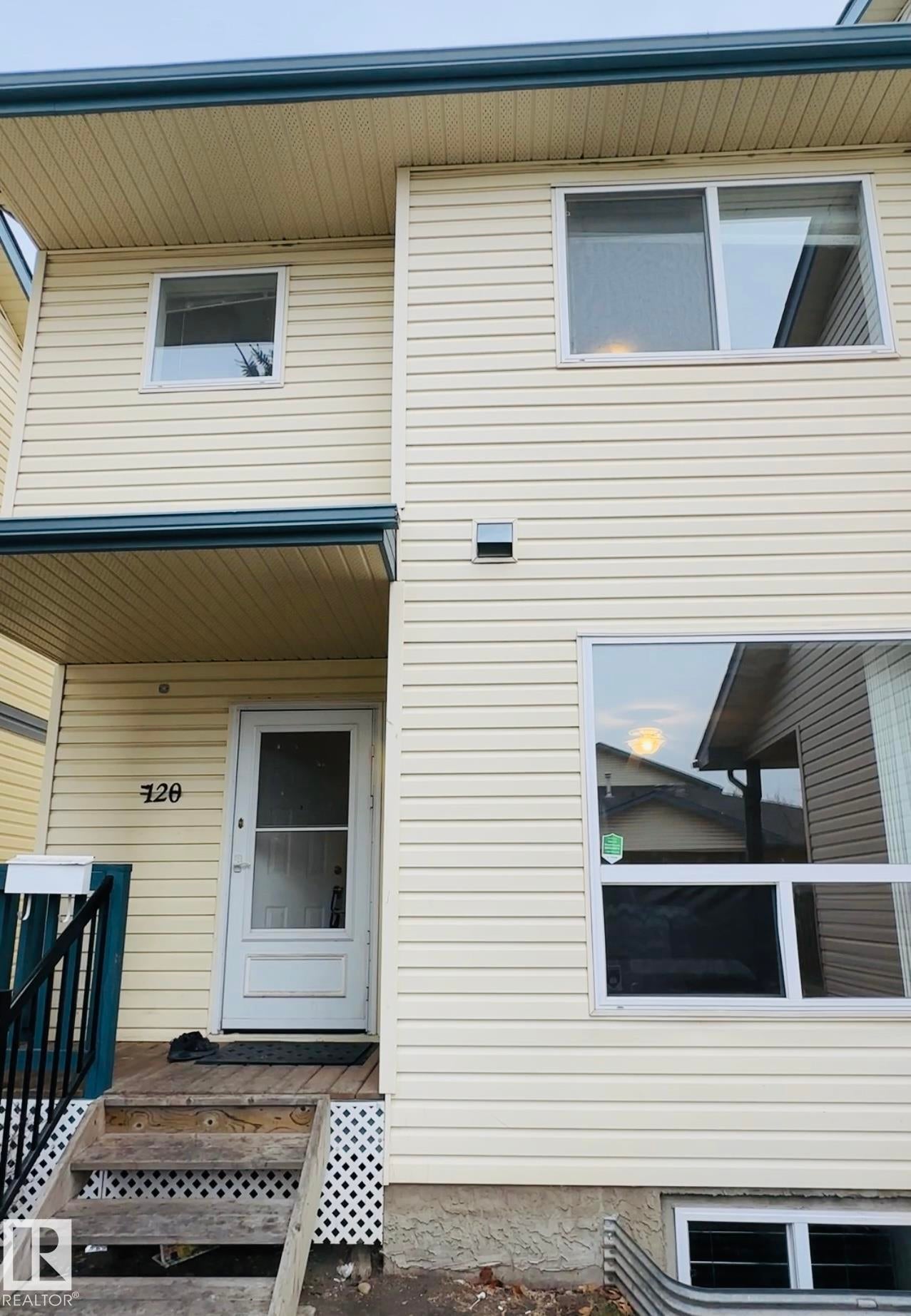 Home for Sale Located at 120 10909 106 Street Northwest, Edmonton, AB