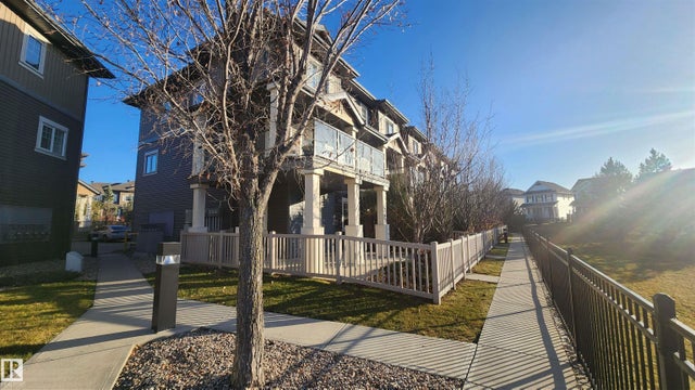 32 1030 Chappelle Boulevard, Edmonton