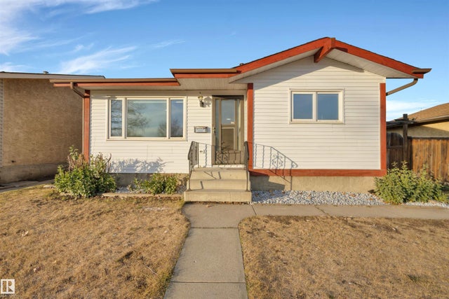 1912 151 Ave, Edmonton