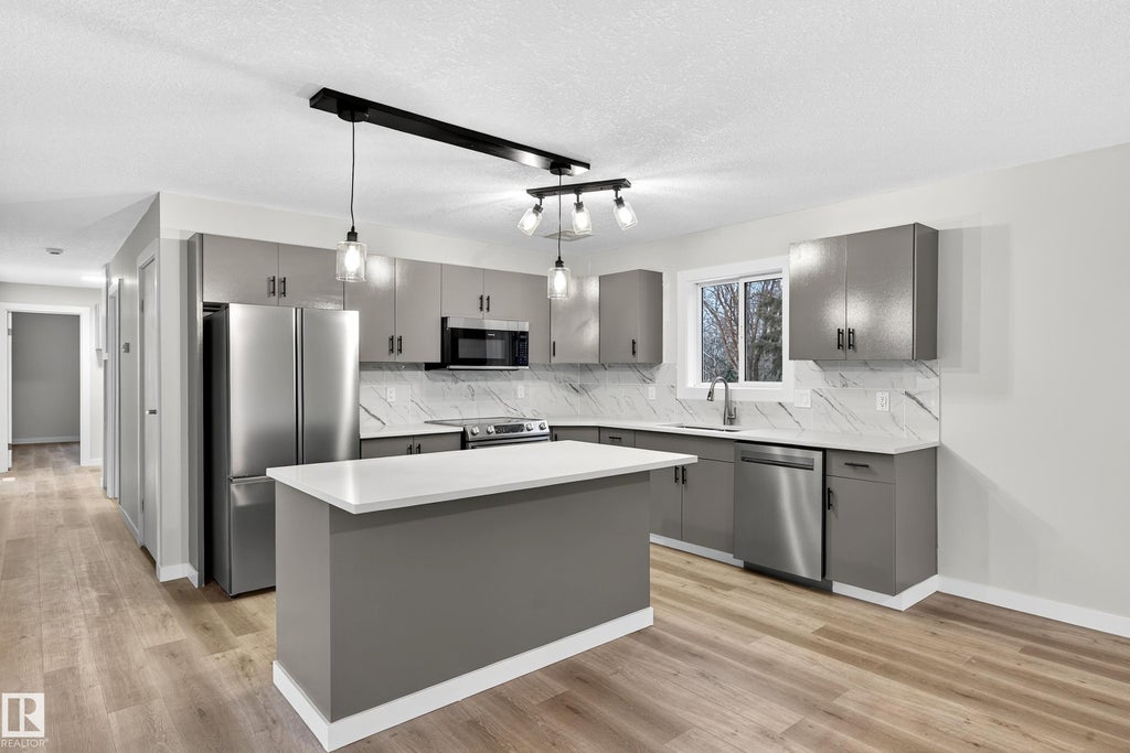 227 50418 Range Road 202, Rural Beaver County