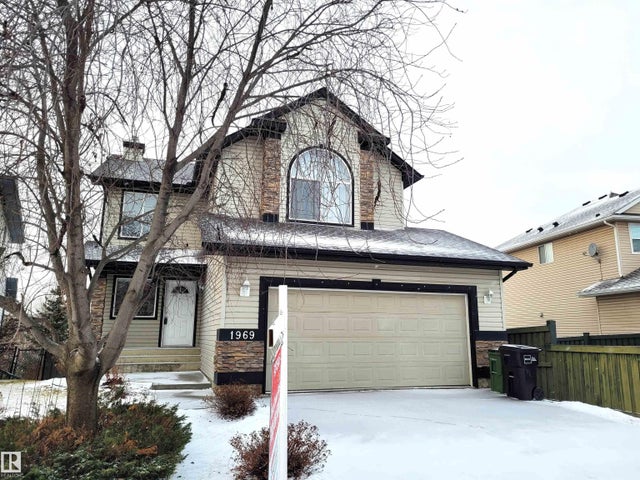 1969 Garnett Way, Edmonton