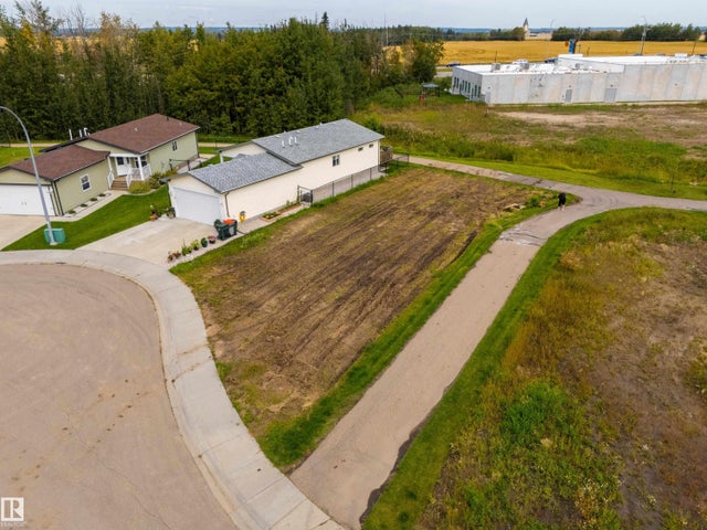 30 Sun Meadows Close, Stony Plain