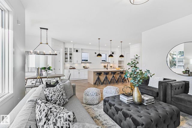 10404 70 Street, Edmonton