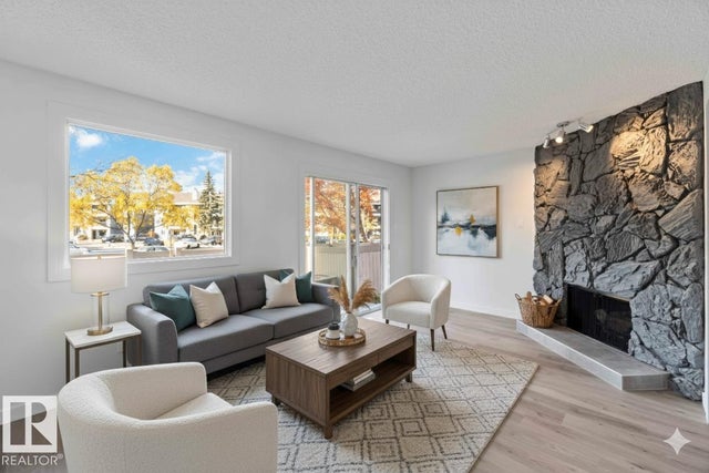 1281 Hooke Road, Edmonton