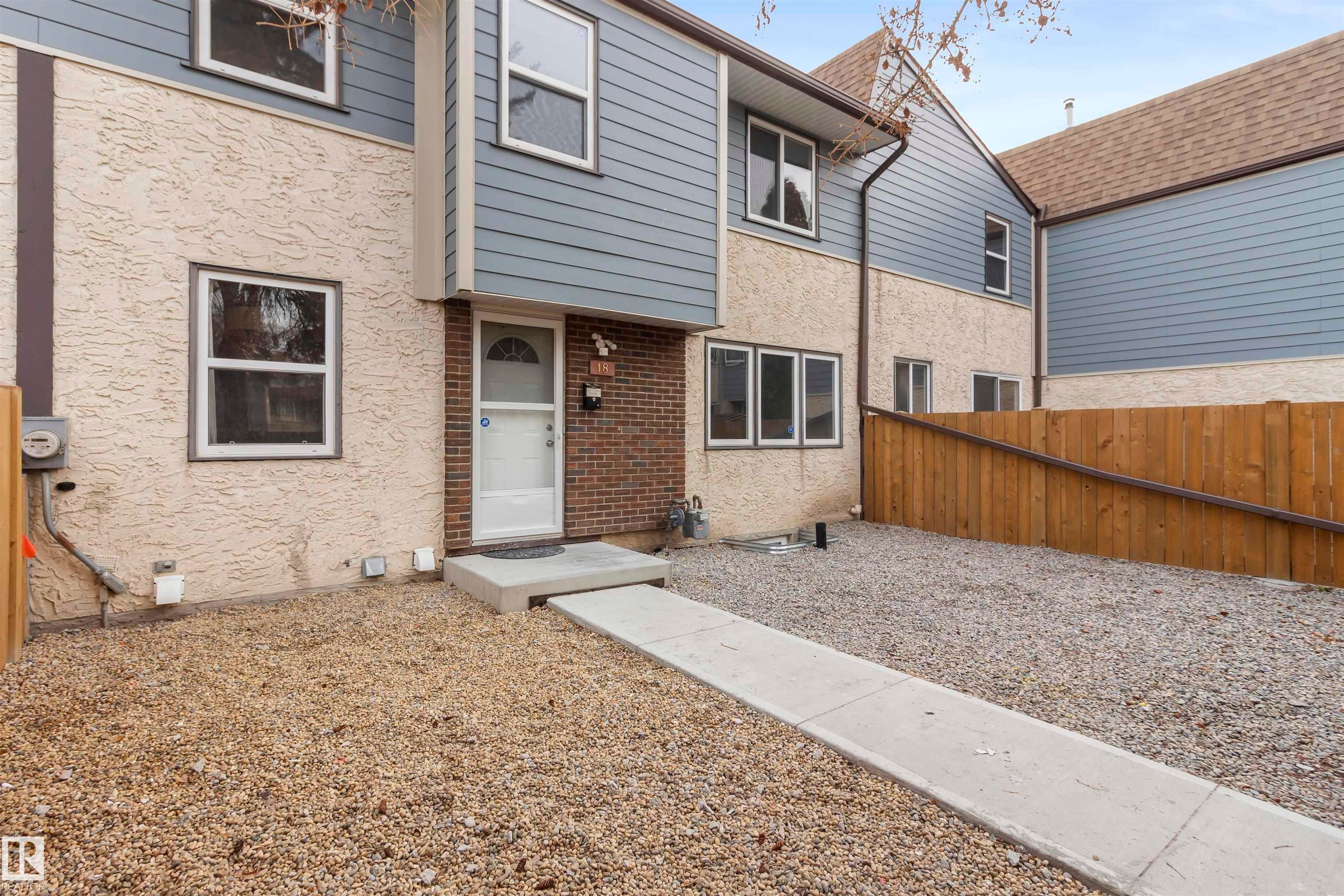 Edmonton Home for Sale: Condo / Townhouse Listing in Ormsby Place