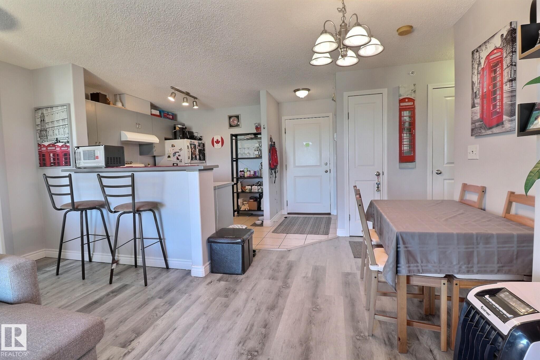 Edmonton Condo / Townhouse Home for Sale 