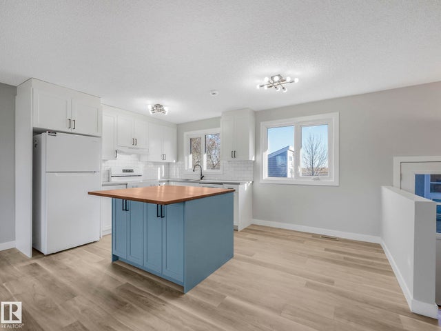 8905 92 Avenue, Fort Saskatchewan