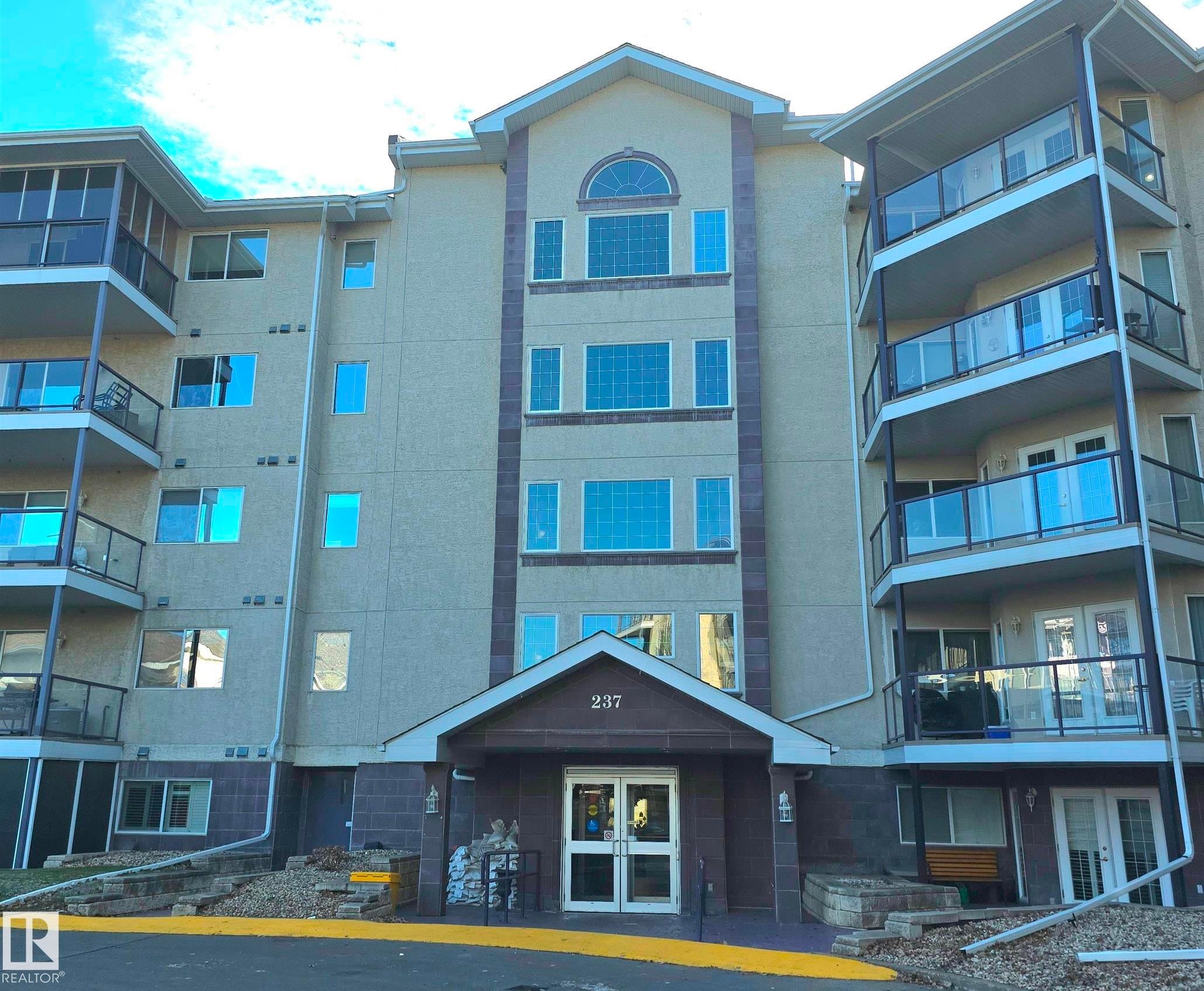 Edmonton Home for Sale: Condo / Townhouse Listing in Tawa