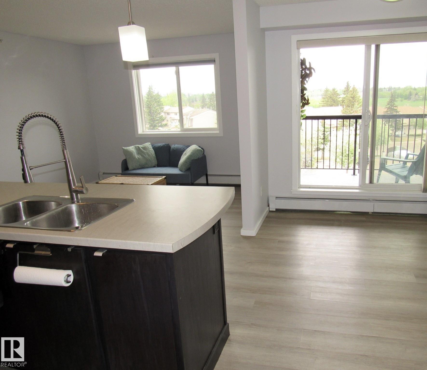 Home for Sale Located at 453 1196 Hyndman Road Northwest, Edmonton, AB