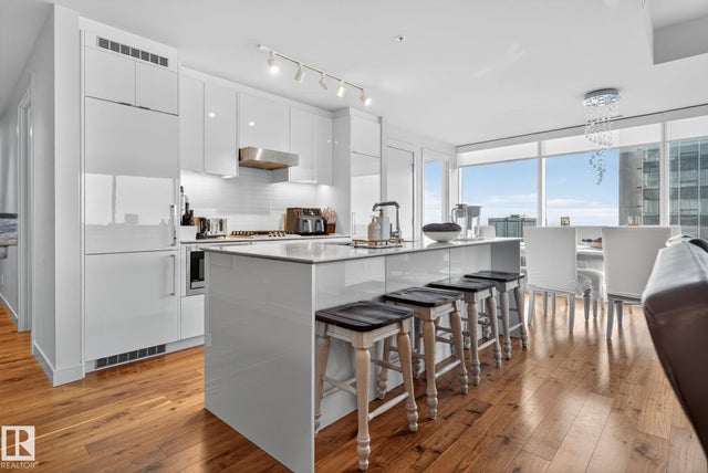 4206 10360 102 Street, Edmonton