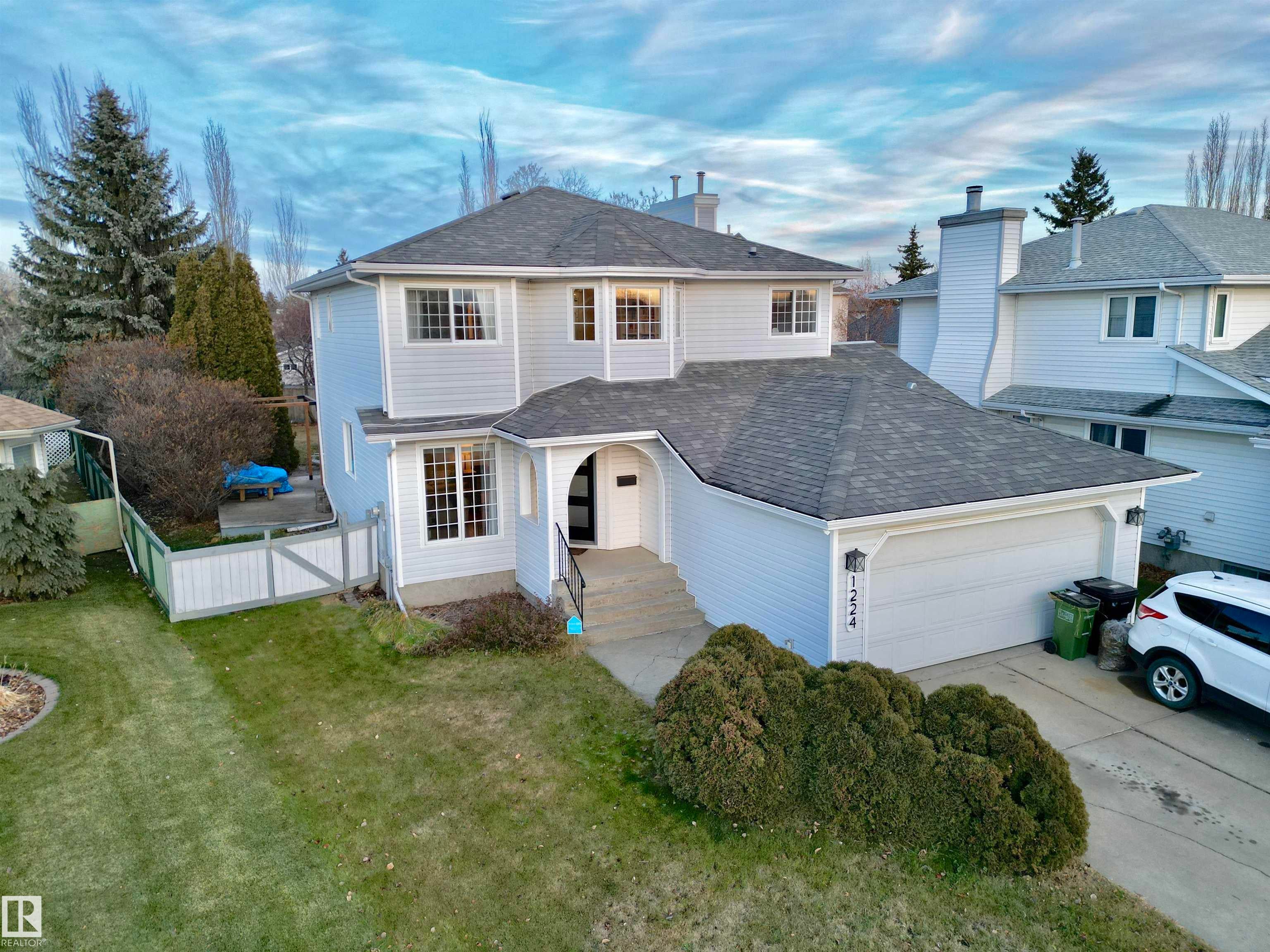 Edmonton Home for Sale: Single Family Listing in Potter Greens