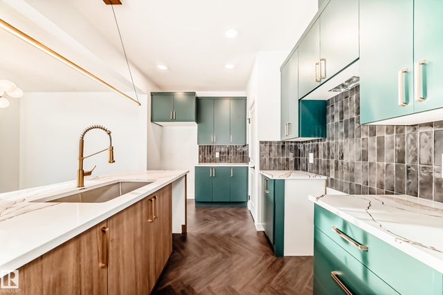 33 Chartres Close, St. Albert