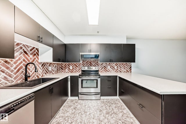 301 260 Spruce Ridge Road, Spruce Grove