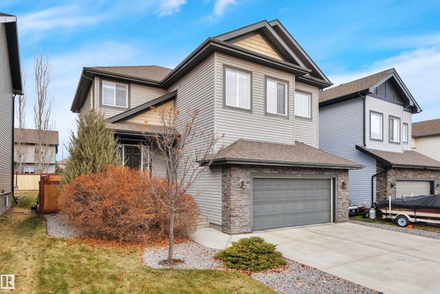 861 Southfork Green, Leduc