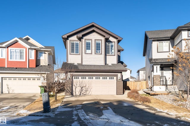 3856 Agar Green, Edmonton