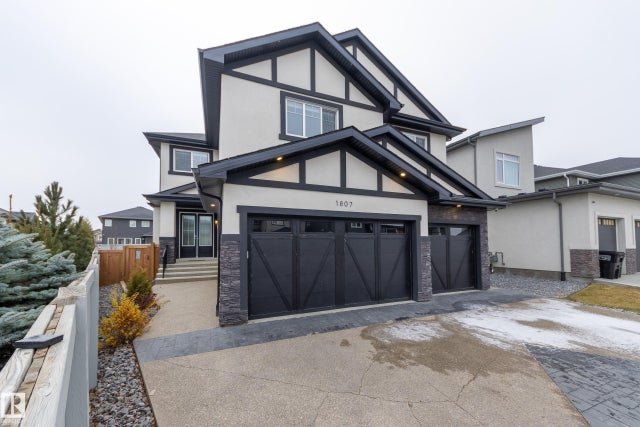 1807 Adamson Point(e), Edmonton