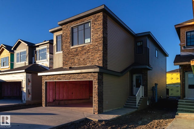 86 Gladstone Bend, Spruce Grove