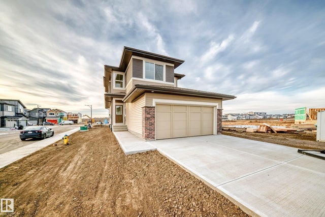 2346 Egret Way, Edmonton