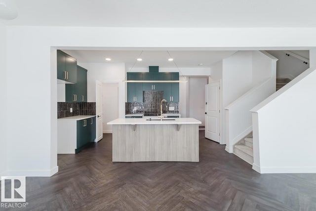 39 Chartres Close, St. Albert