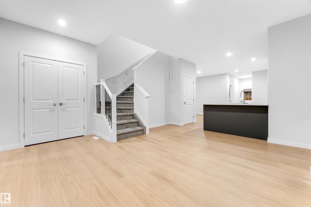 252 24 Street, Edmonton