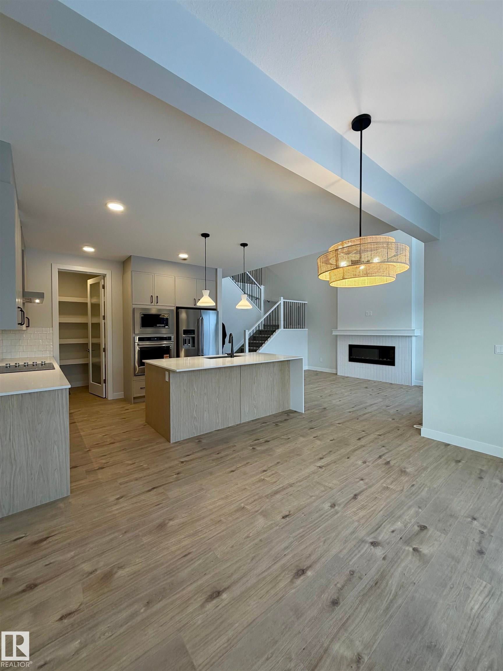 Photo of Listing #E4466496