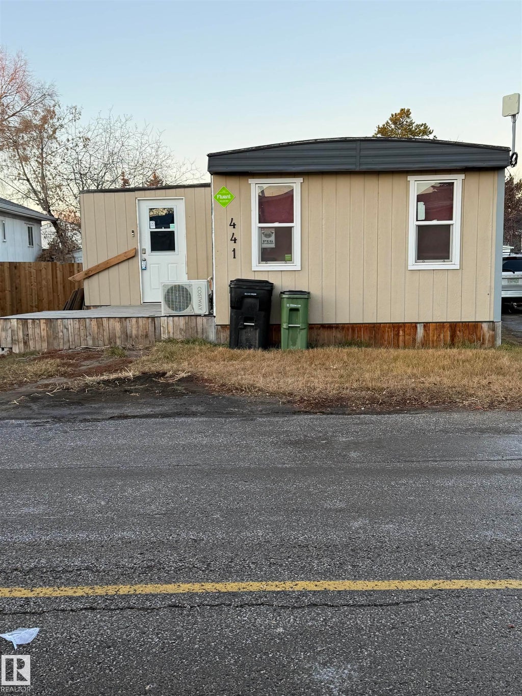 441 Westview Close, Edmonton