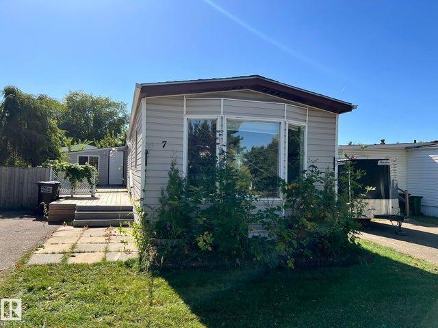 7 Hillcrest Drive, Edmonton