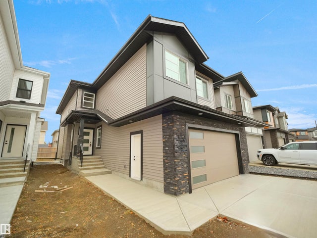 6811 171 Avenue, Edmonton