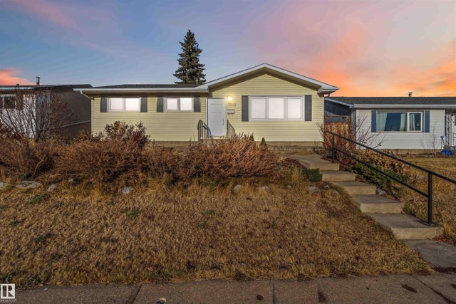 7516 136 Avenue Nw, Edmonton