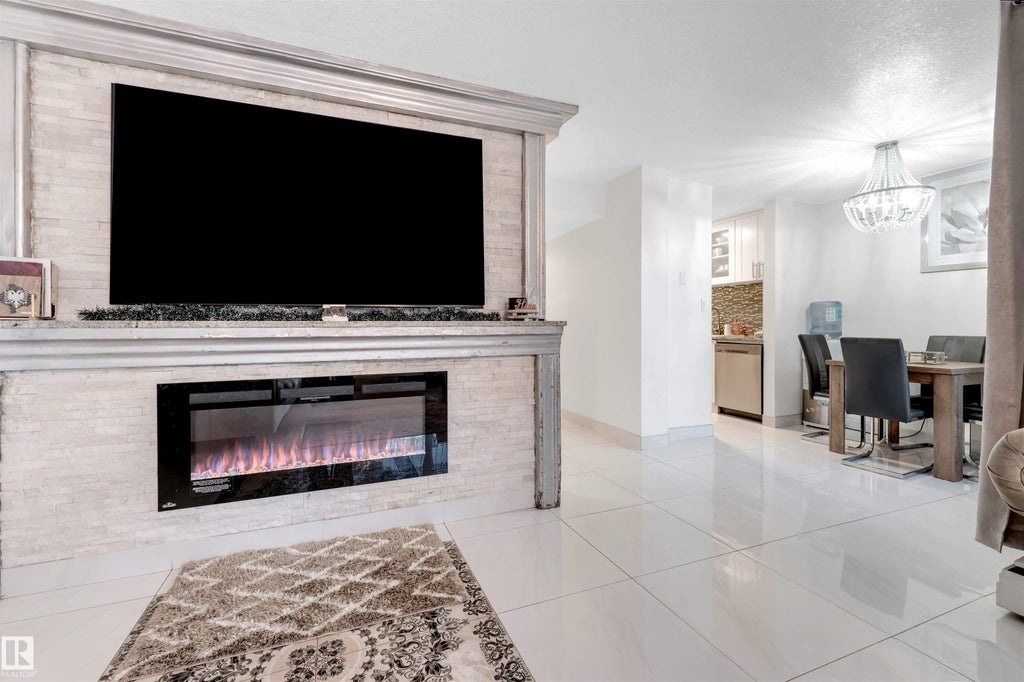 12 8745 165 Street Nw, Edmonton