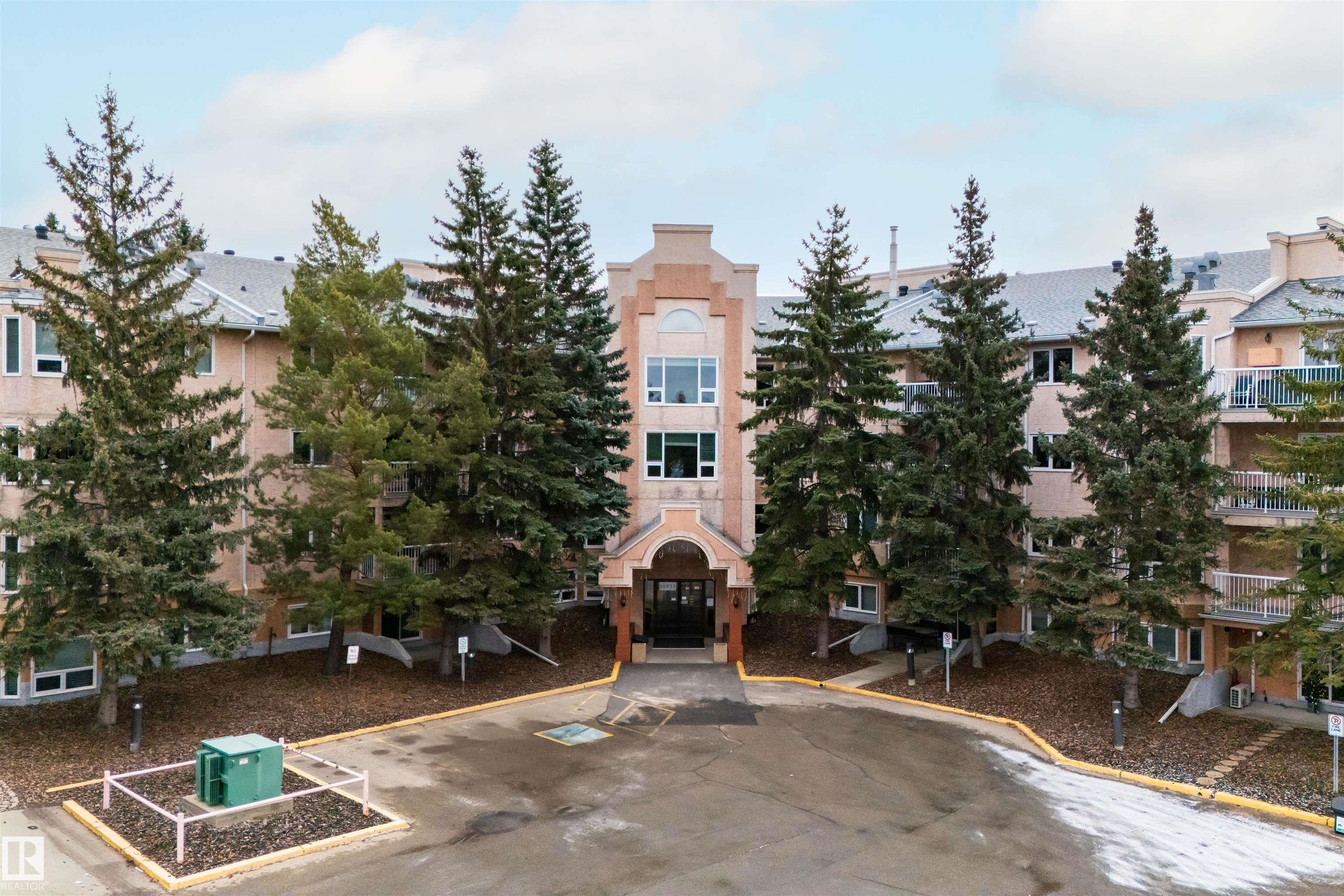 Condo / Townhouse Property for Sale at 103 10935 21 Avenue Northwest, Edmonton: MLS®# E4466827