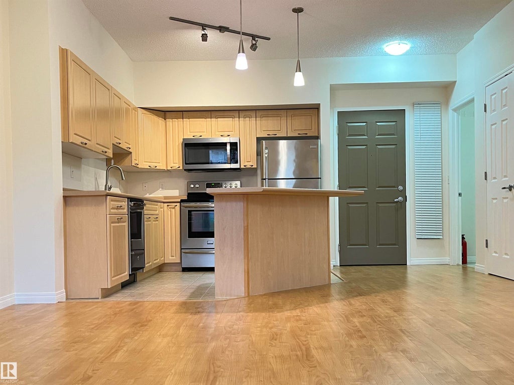 123 6315 135 Avenue, Edmonton