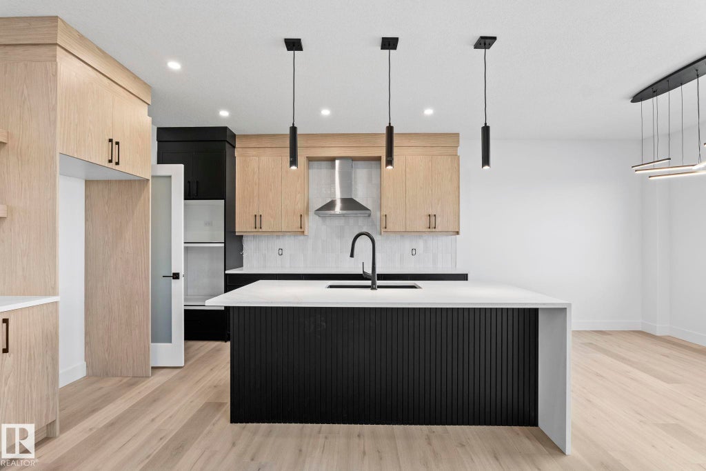 8512 181 Avenue, Edmonton