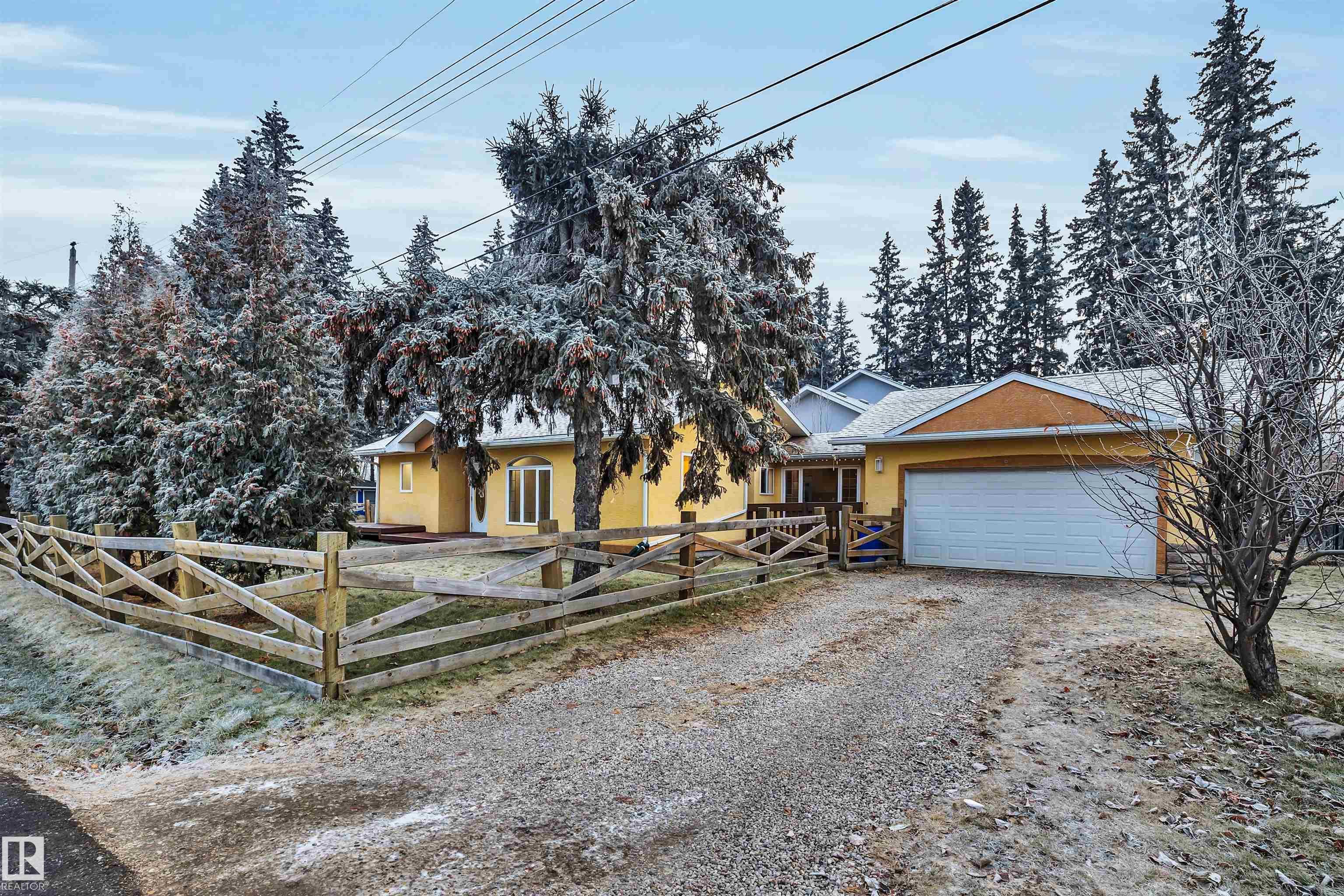 5220 47a Avenue, Rural Lac Ste. Anne County