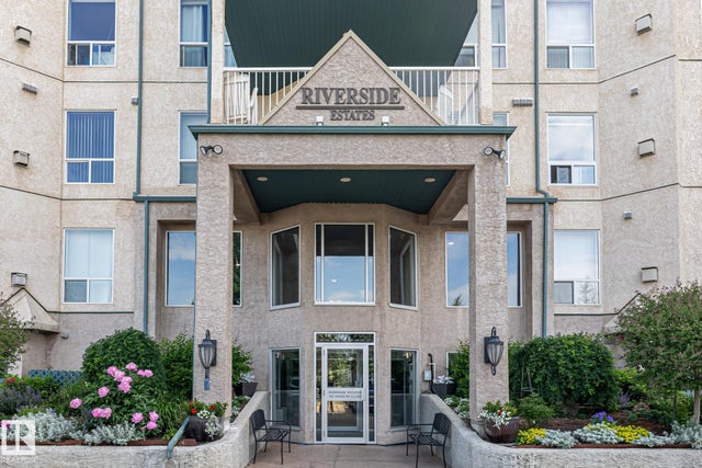 500 182 Haddow Close, Edmonton