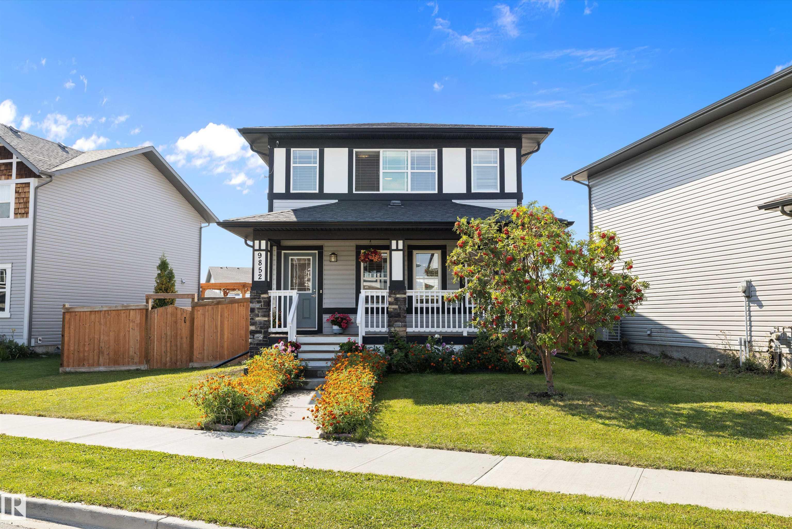 Photo for MLS®# E4467373 - home for sale at 9852 217 Street Northwest, Secord, Edmonton AB