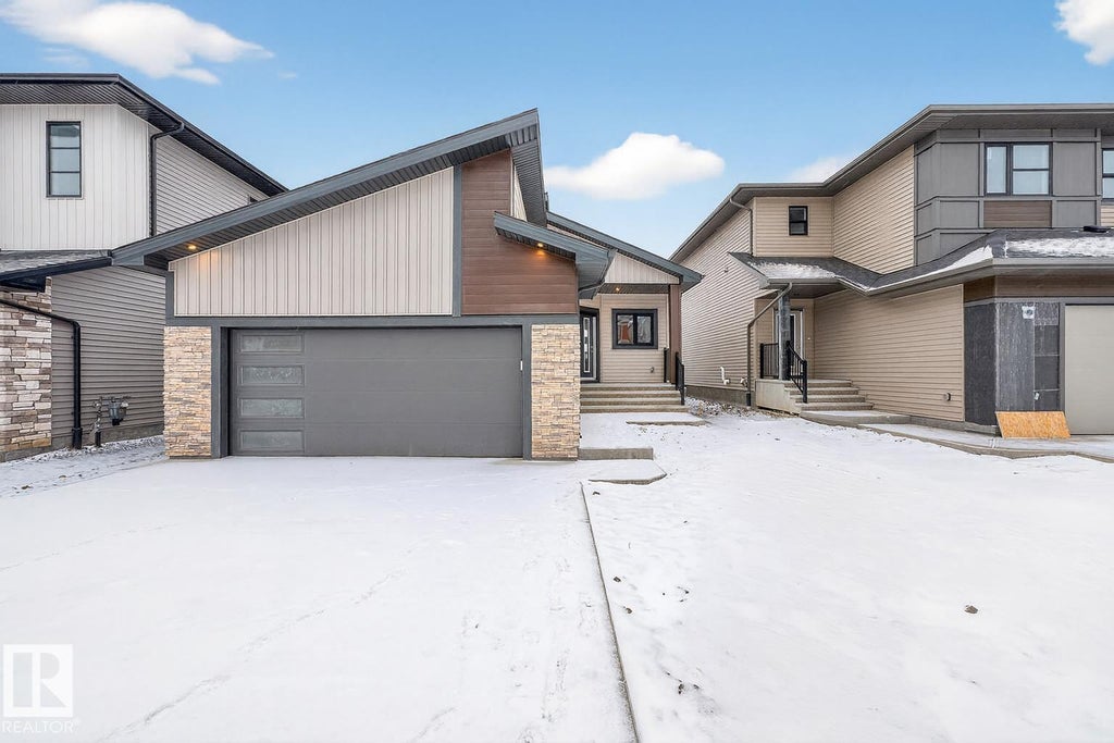 7093 Kiviaq Crescent Sw, Edmonton