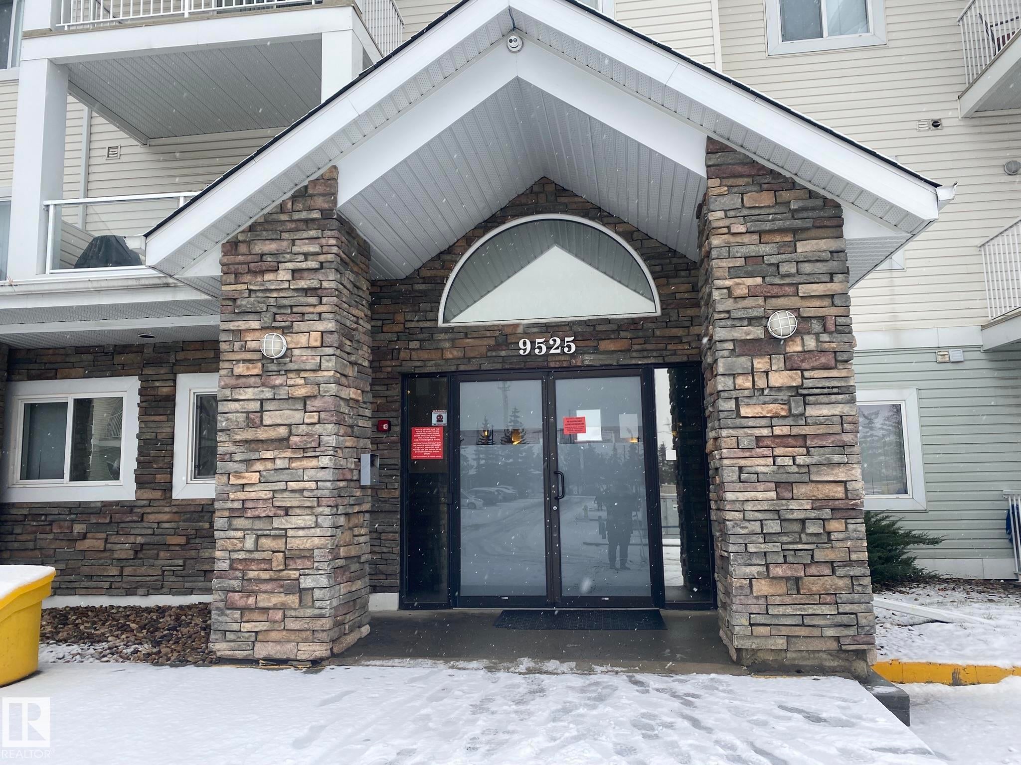 Condo / Townhouse Property for Sale at 336 9525 162 Avenue Northwest, Edmonton: MLS®# E4467621