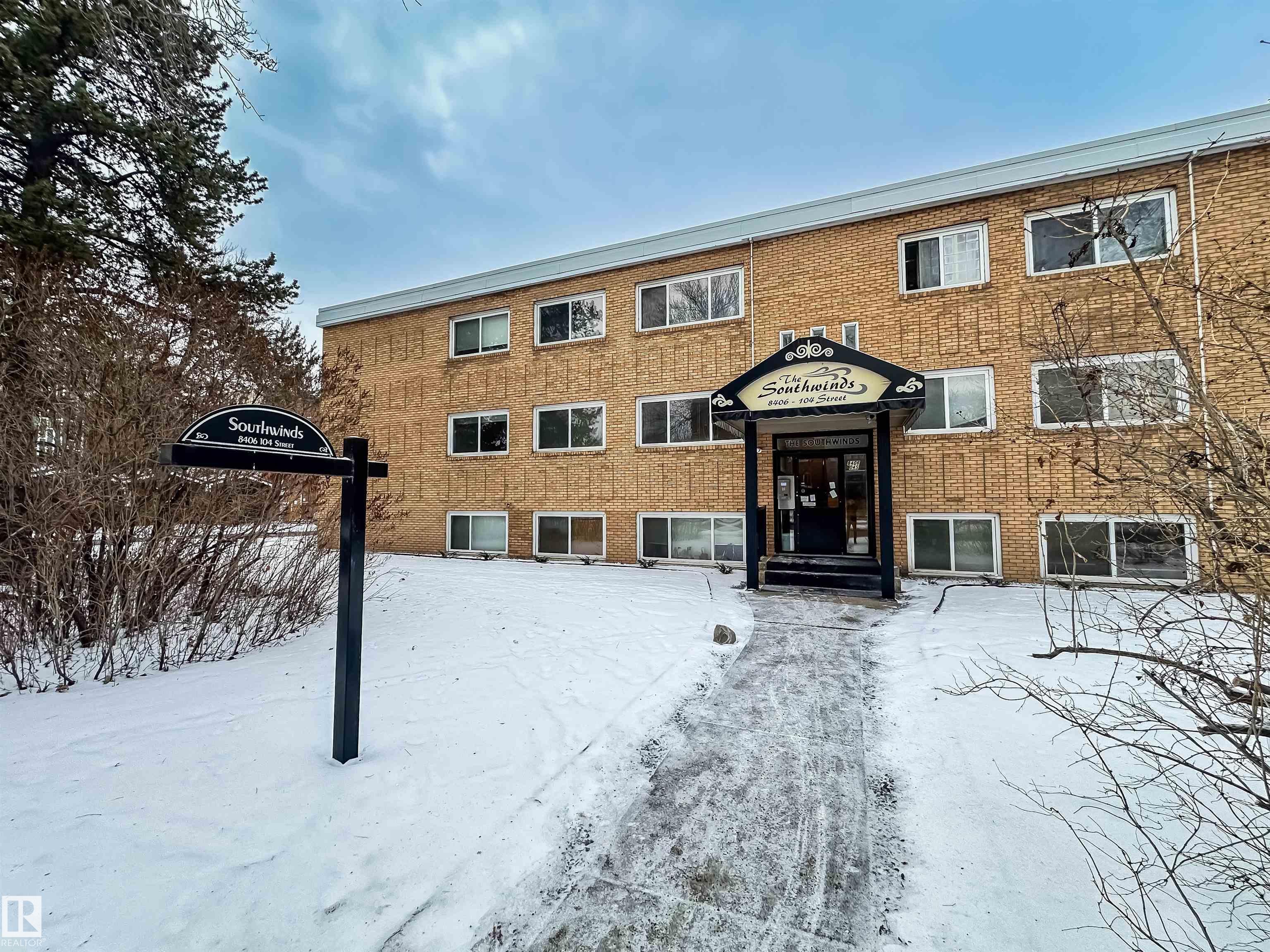 Photo of Listing #E4467653