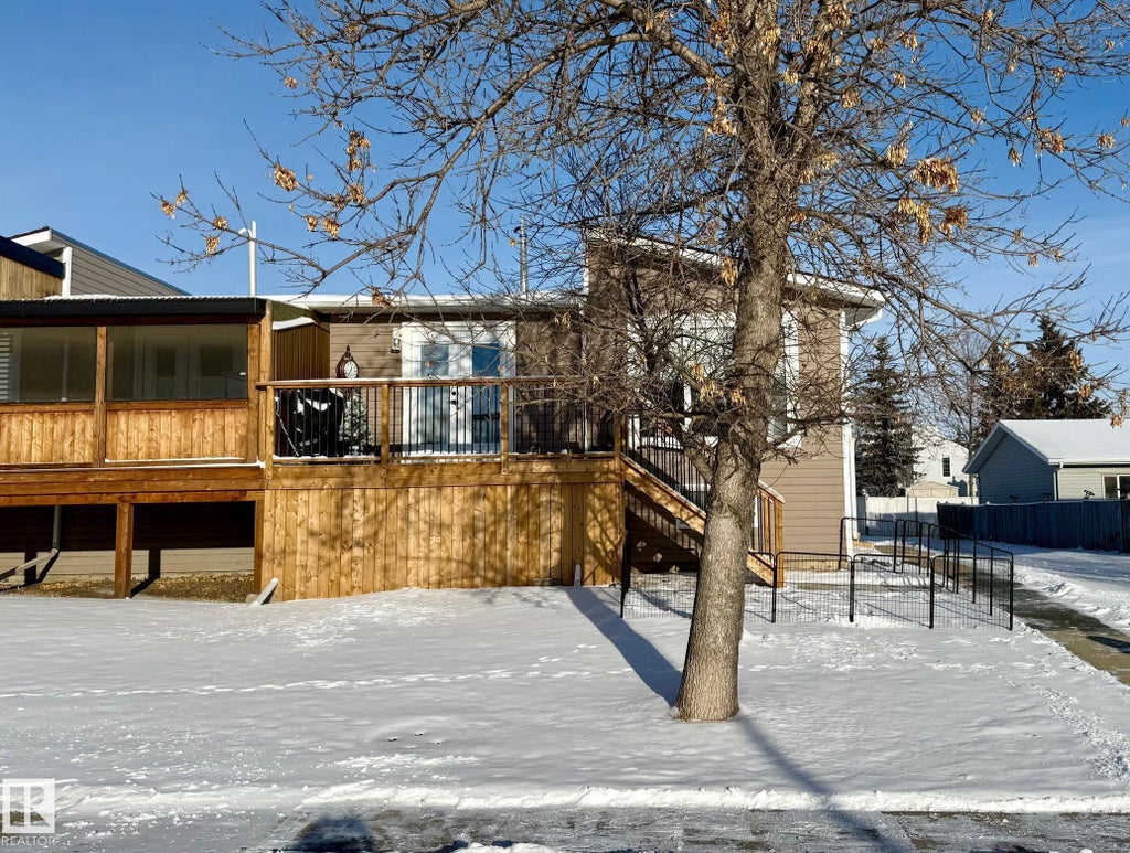 7102a Marler Drive, Camrose