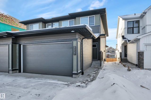 8927 Elves Loop, Edmonton