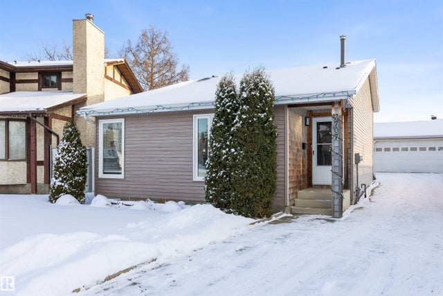 2707 138 Avenue, Edmonton